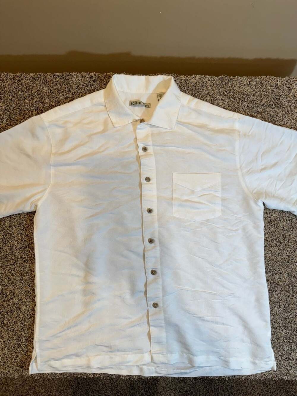 Batik Bay Men's White Short Sleeve Button Down Shirt Size Large